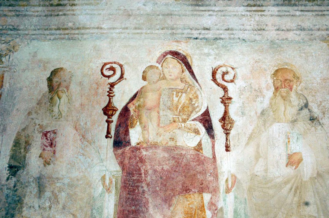 affreschi-eremo-Eremo-S.-Colombano