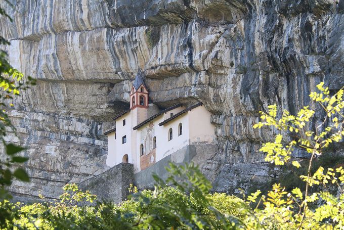 Eremo San Colombano