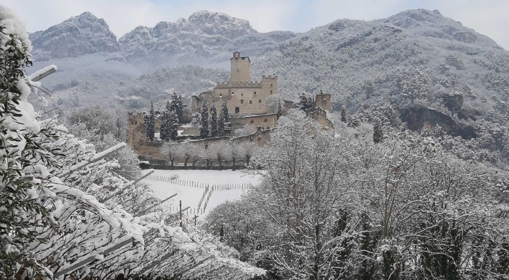 castello di avio neve - foto fai fondo ambiente italiano