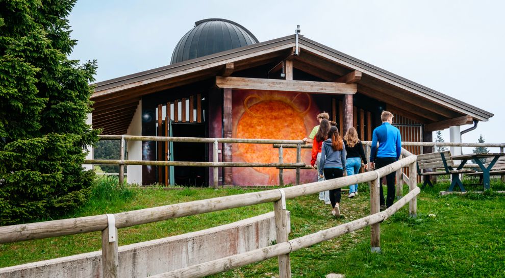 Un sabato con il sole sul Monte Zugna gruppi - Luca Matassoni